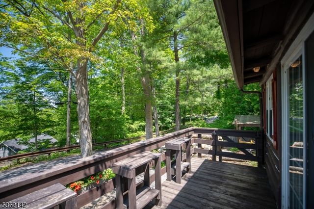 6 Alamoosook Rd, Vernon Twp., NJ 07422