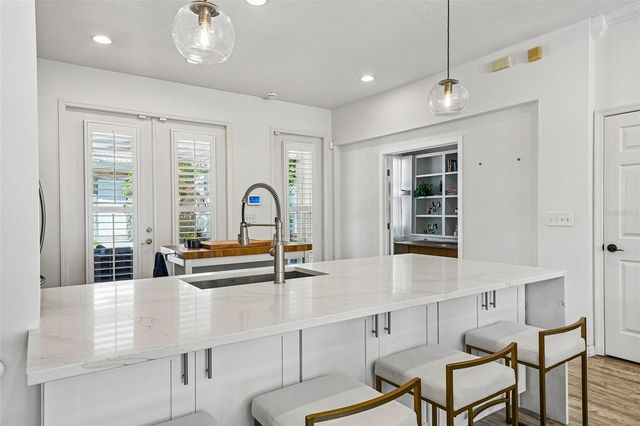 2616 11TH STREET N, St Petersburg, FL 33704