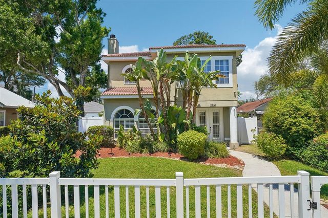 2616 11TH STREET N, St Petersburg, FL 33704