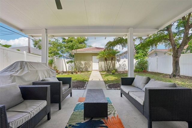 2616 11TH STREET N, St Petersburg, FL 33704