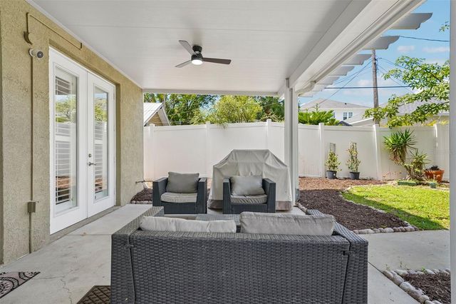 2616 11TH STREET N, St Petersburg, FL 33704