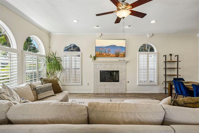 2616 11TH STREET N, St Petersburg, FL 33704
