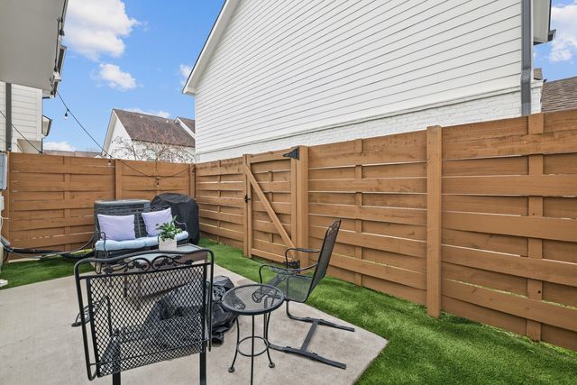 210 W Mill Dr, Nashville, TN 37209