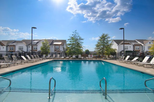 210 W Mill Dr, Nashville, TN 37209