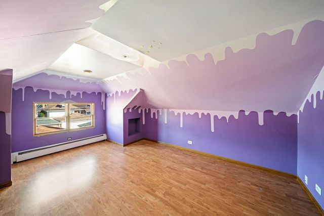 4345 N Marmora Avenue, Chicago, IL 60634