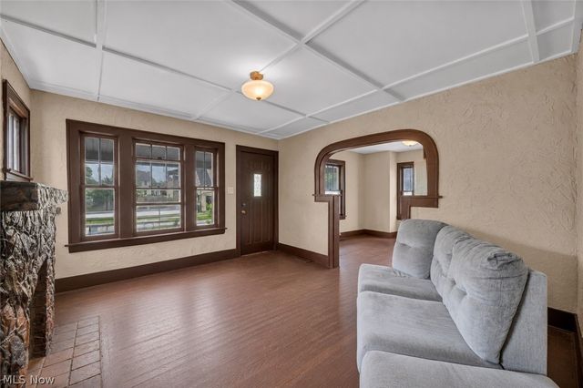 1722 Washington Avenue, Lorain, OH 44052