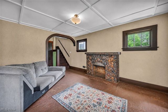 1722 Washington Avenue, Lorain, OH 44052