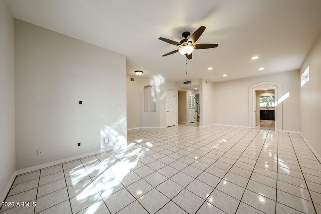 21699 N 61ST Avenue, Glendale, AZ 85308