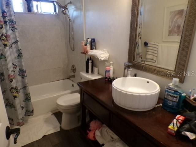 5766 FORESTER PINE COURT, Sarasota, FL 34243