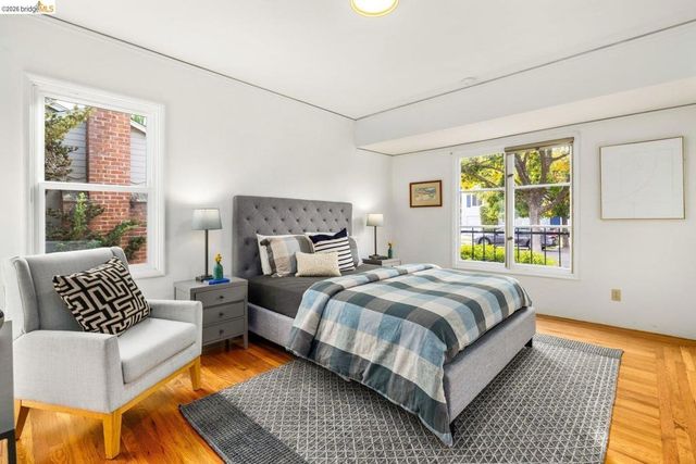 307 Covington St, Oakland, CA 94605