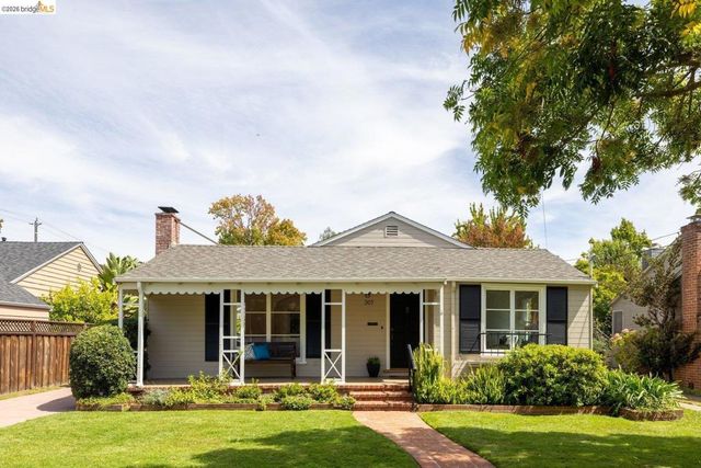 307 Covington St, Oakland, CA 94605