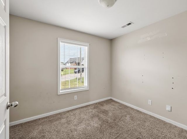 231 Harold Dr, Clarksville, TN 37040