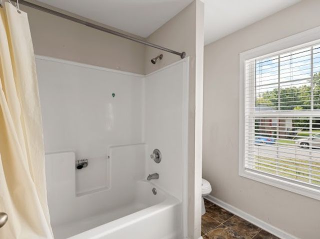 231 Harold Dr, Clarksville, TN 37040