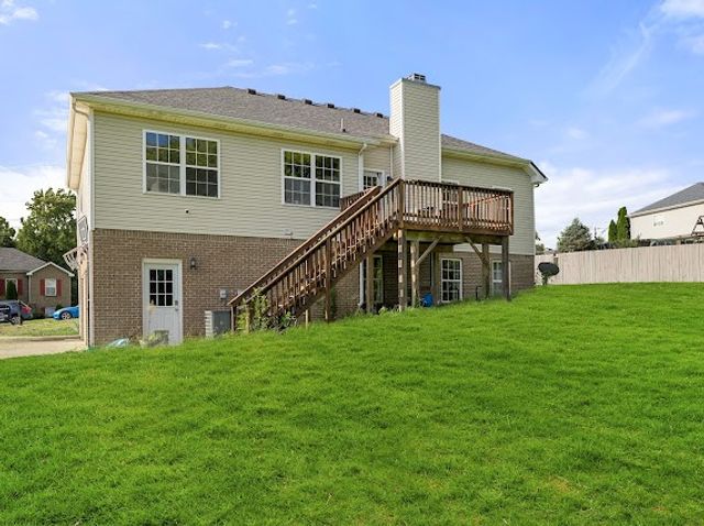 231 Harold Dr, Clarksville, TN 37040