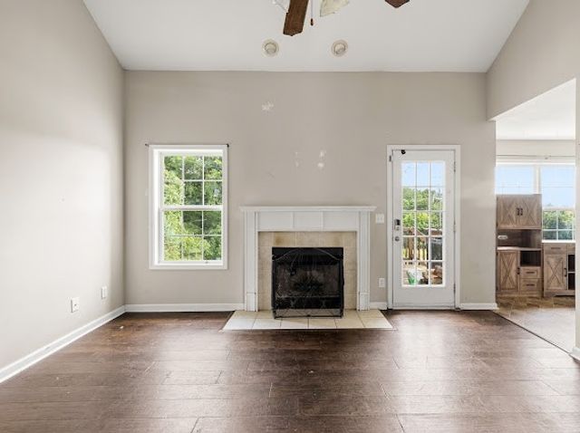231 Harold Dr, Clarksville, TN 37040