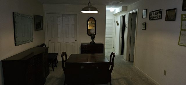 96 River Rd Unit 303, Manchester, NH 03104