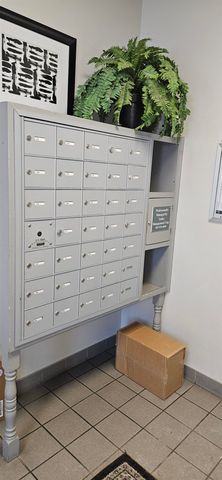 96 River Rd Unit 303, Manchester, NH 03104