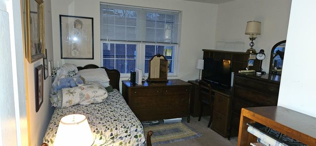 96 River Rd Unit 303, Manchester, NH 03104