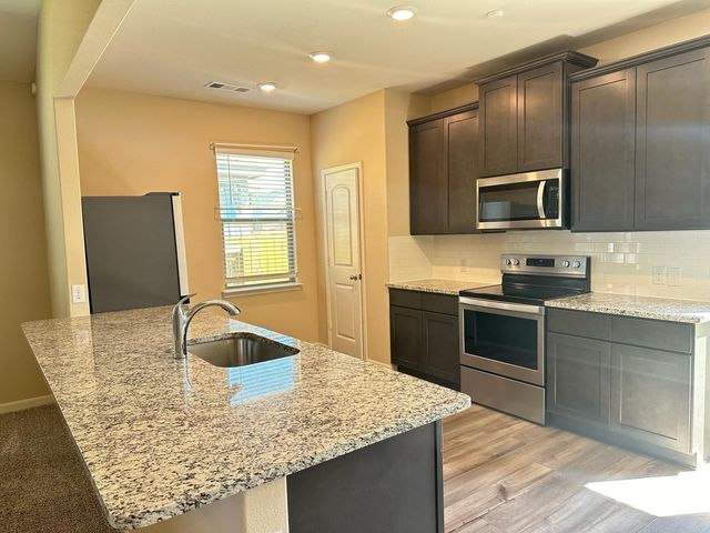 1707 Cotton Blossom Lane, Princeton, TX 75407