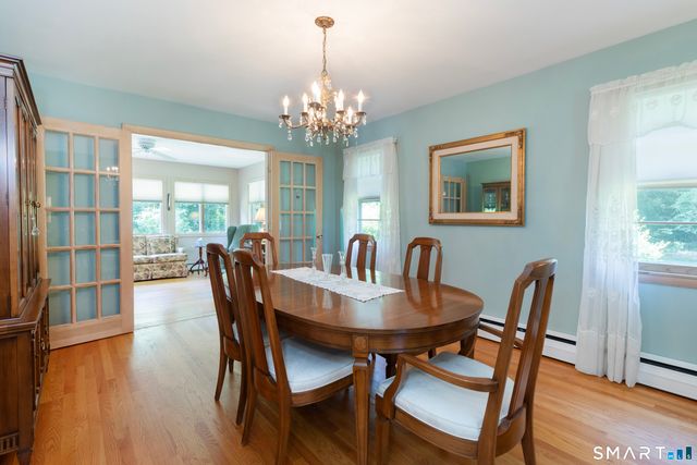 14 Rice Road, Woodbridge, CT 06525