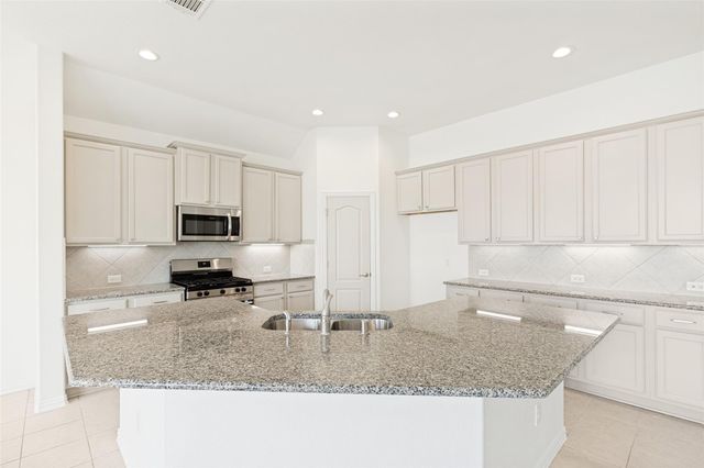 10234 Humphreys Green Drive, Rosharon, TX 77583