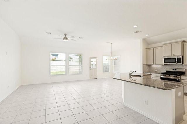10234 Humphreys Green Drive, Rosharon, TX 77583