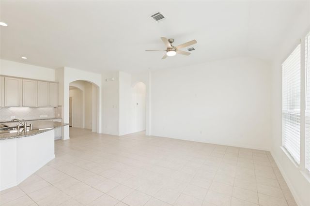 10234 Humphreys Green Drive, Rosharon, TX 77583