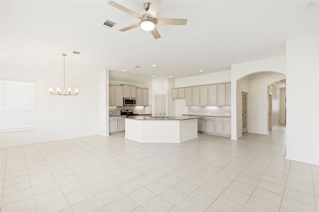 10234 Humphreys Green Drive, Rosharon, TX 77583