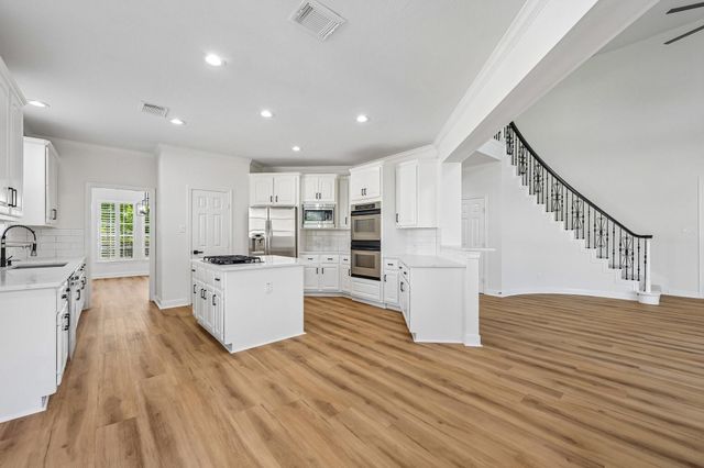 4607 Jade Green Court, Houston, TX 77059