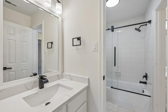 4607 Jade Green Court, Houston, TX 77059