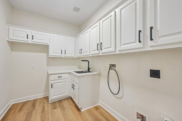 4607 Jade Green Court, Houston, TX 77059