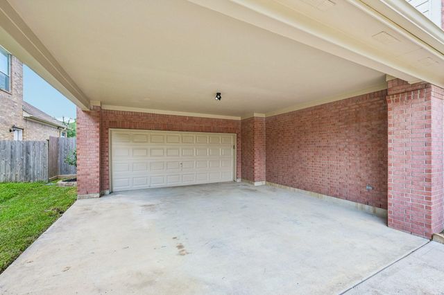 4607 Jade Green Court, Houston, TX 77059