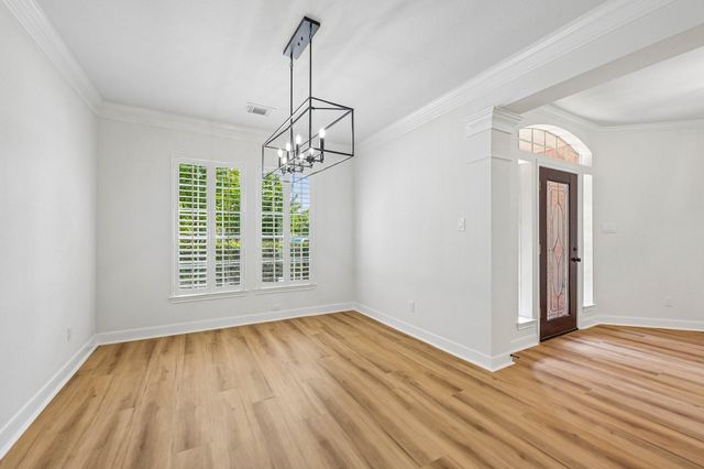 4607 Jade Green Court, Houston, TX 77059