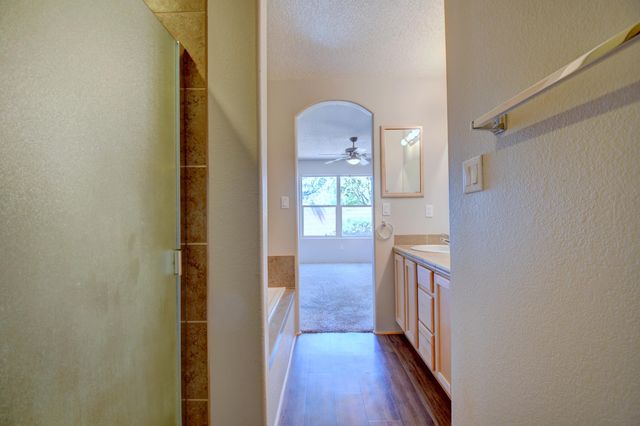 10039 Vista Cantera Lane NW, Albuquerque, NM 87114