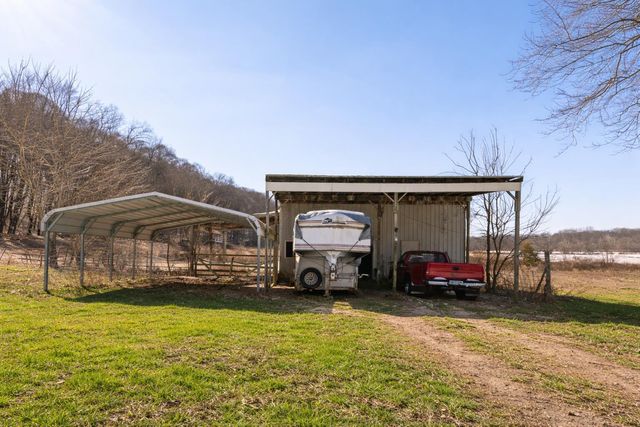 65 Jerusalem Road SE, Bremen, OH 43107