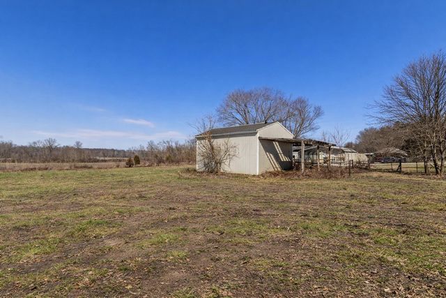 65 Jerusalem Road SE, Bremen, OH 43107