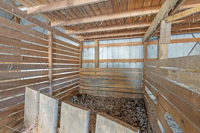 65 Jerusalem Road SE, Bremen, OH 43107