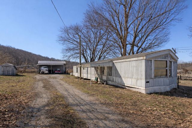 65 Jerusalem Road SE, Bremen, OH 43107