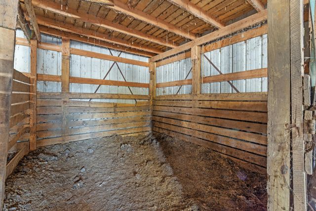 65 Jerusalem Road SE, Bremen, OH 43107