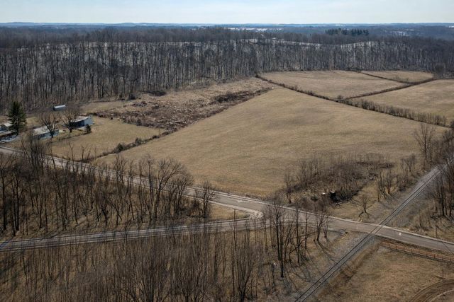 65 Jerusalem Road SE, Bremen, OH 43107