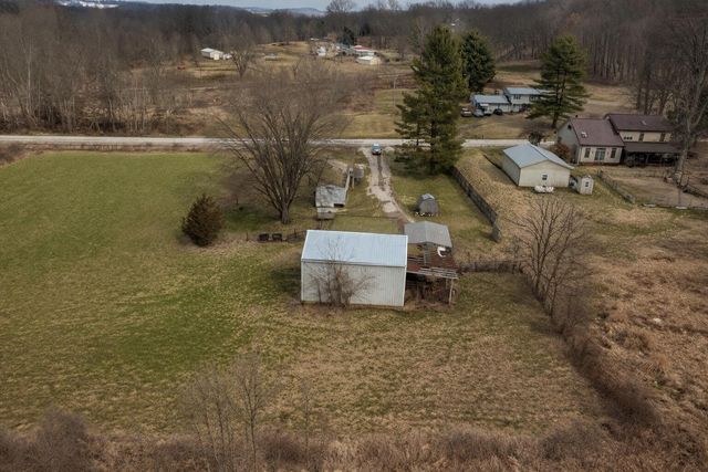 65 Jerusalem Road SE, Bremen, OH 43107