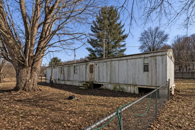 65 Jerusalem Road SE, Bremen, OH 43107