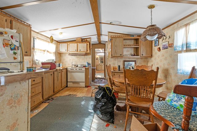 65 Jerusalem Road SE, Bremen, OH 43107