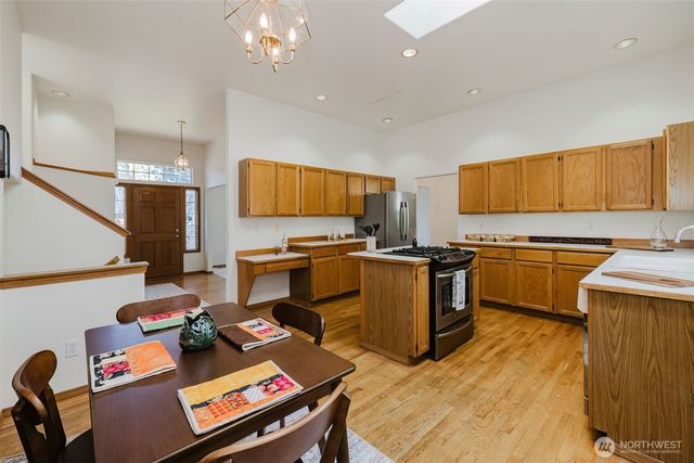 12218 Crossridge Avenue NW, Silverdale, WA 98383