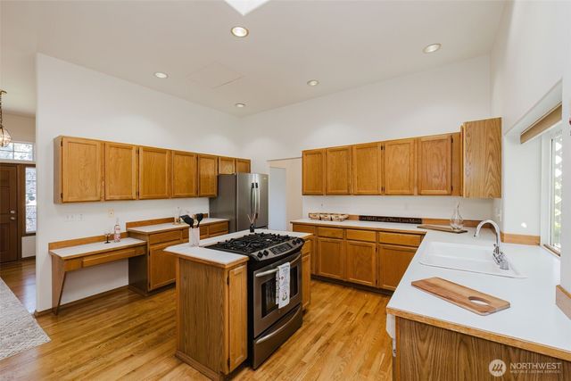 12218 Crossridge Avenue NW, Silverdale, WA 98383