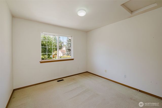 12218 Crossridge Avenue NW, Silverdale, WA 98383