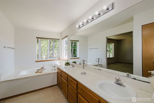12218 Crossridge Avenue NW, Silverdale, WA 98383