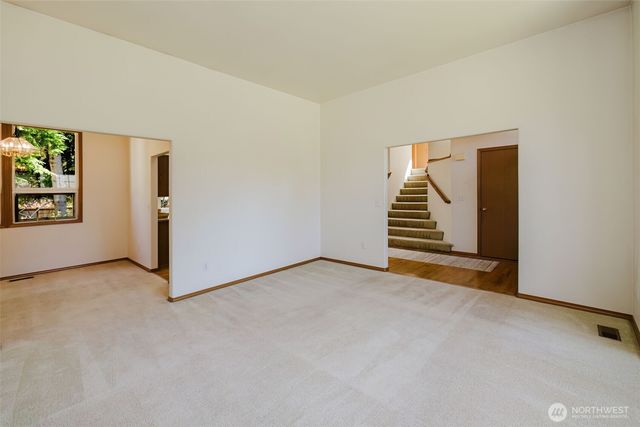 12218 Crossridge Avenue NW, Silverdale, WA 98383