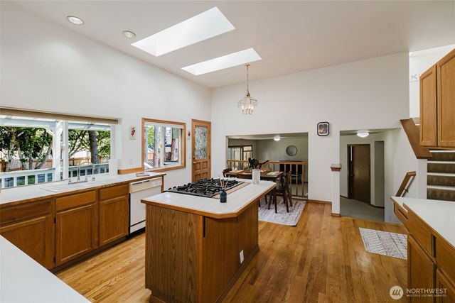 12218 Crossridge Avenue NW, Silverdale, WA 98383