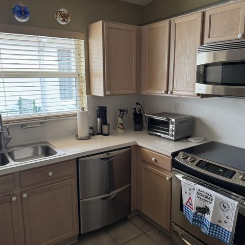 13487 SW 23rd Street, Miramar, FL 33027